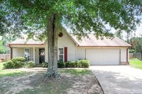 Building Photo - 10431 Amanda Dr