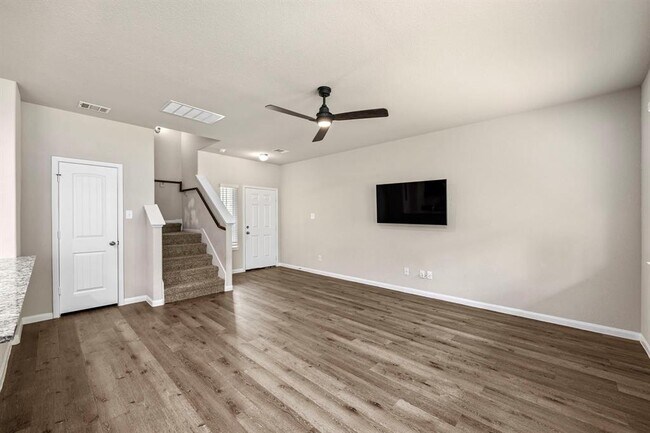 Building Photo - 2256 Raider Dr