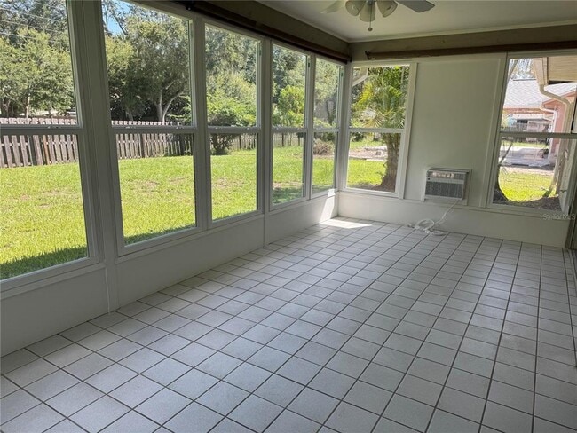 Building Photo - 4750 Hamlets Grv Dr