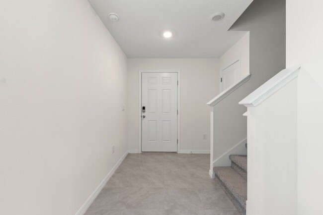 Building Photo - LIKE NEW Home for Rent in Creek Preserve!