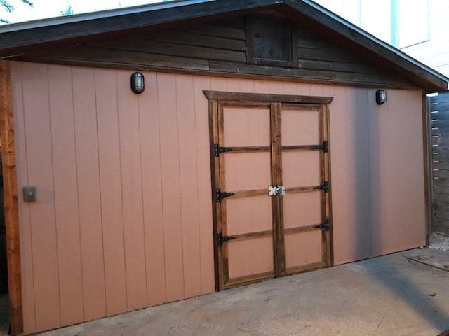 Storage Shed - 1430 Hubert St