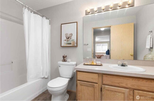 Building Photo - 3615 Auburn Way S