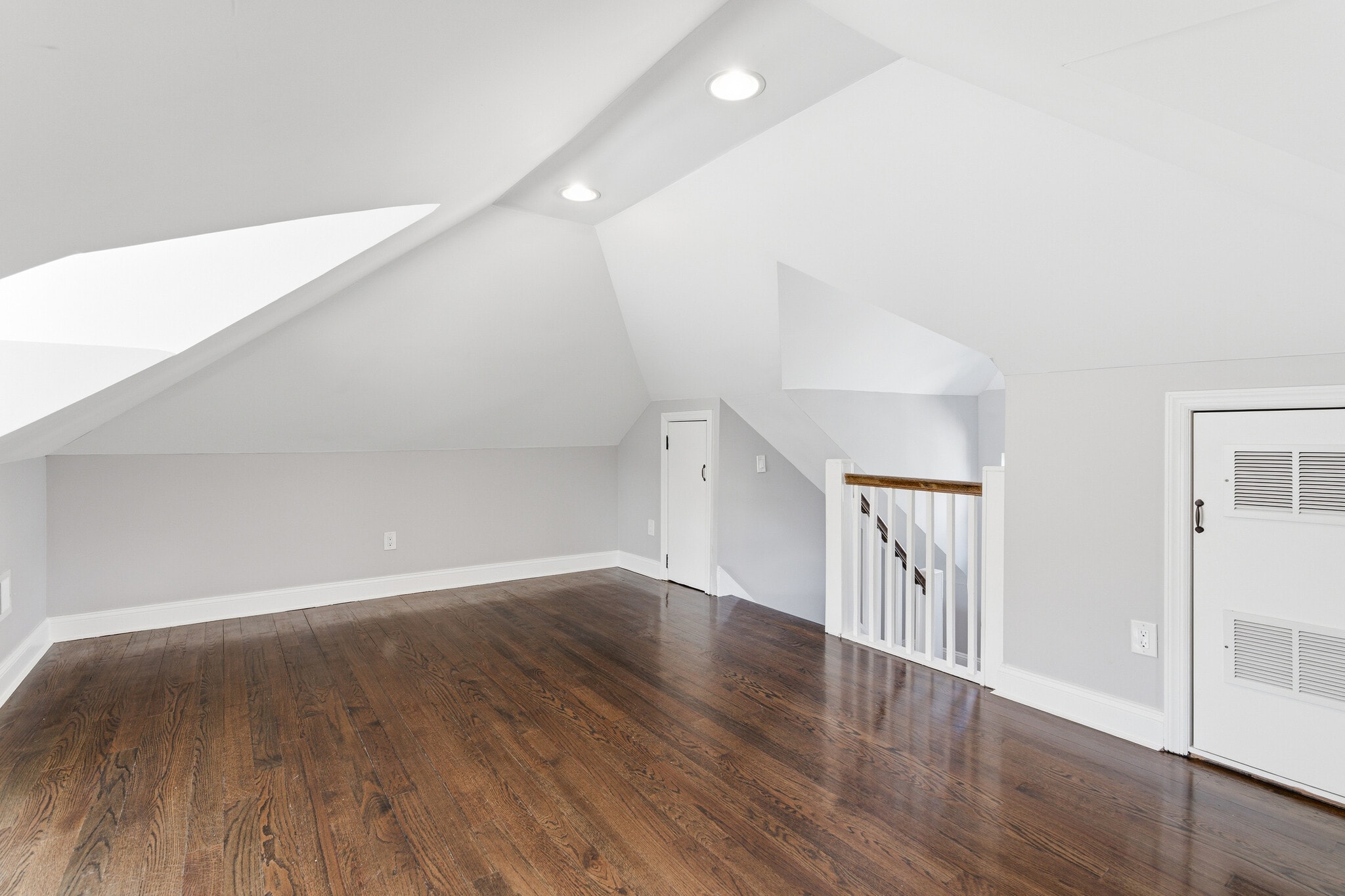 Building Photo - 54 Lawton Ave