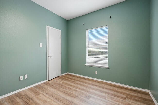 Building Photo - 1003 Morningside Dr