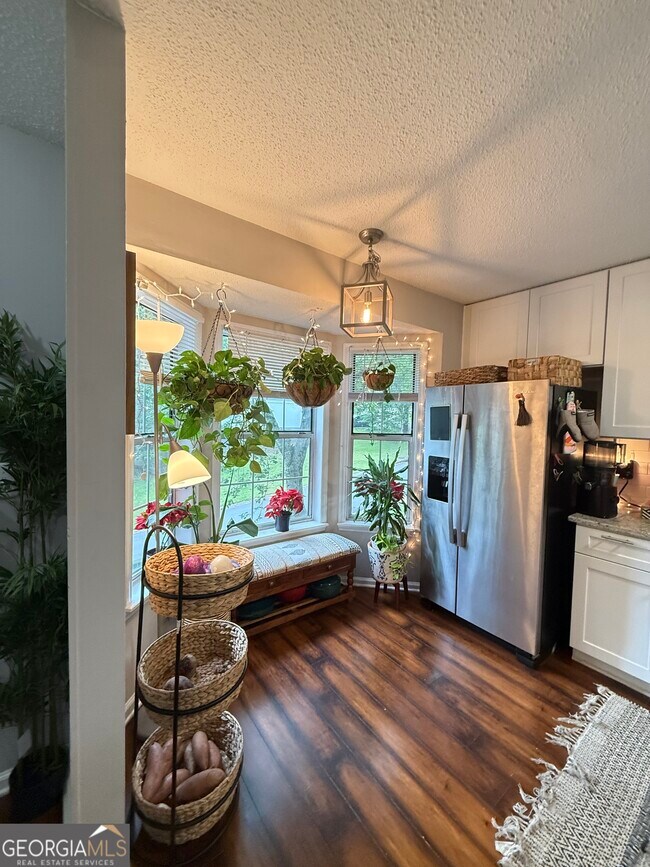 Building Photo - 5045 Laurel Springs Way SE