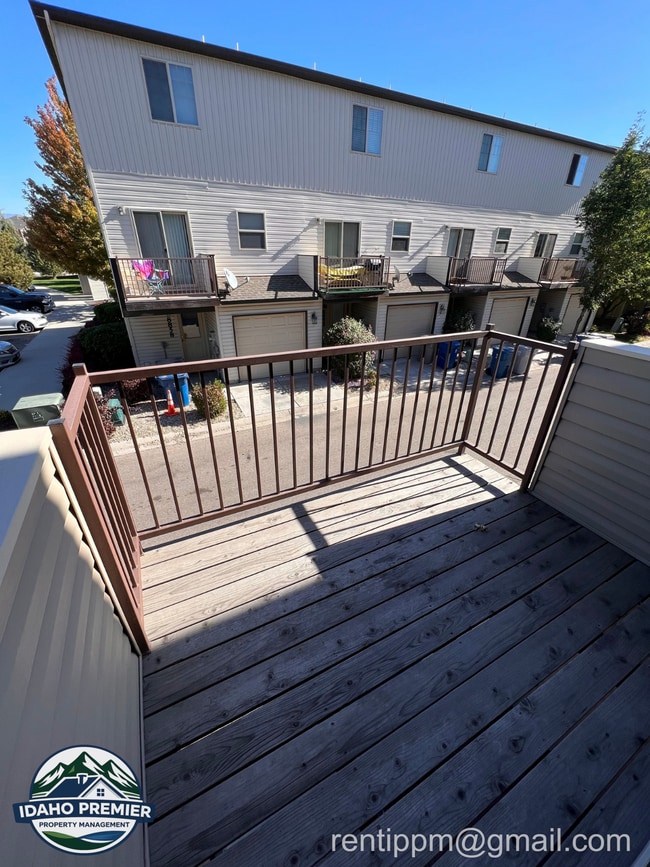 Building Photo - 8834 W Pine Valley Ln