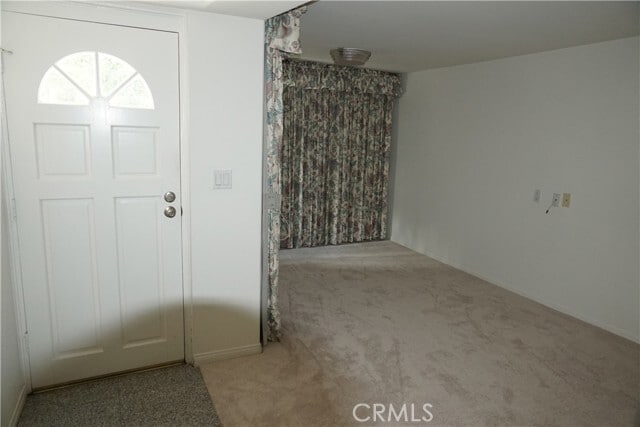 Building Photo - 1200 Oakwood Dr