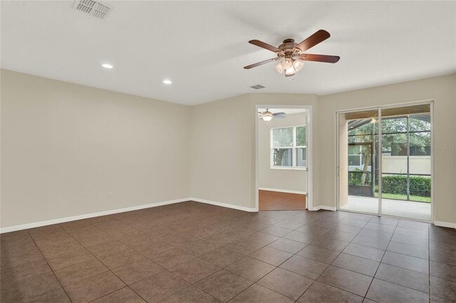 Building Photo - 1994 Silverweed Way