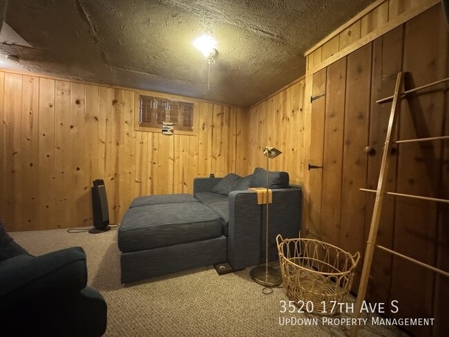 Building Photo - 3520 17th Ave S