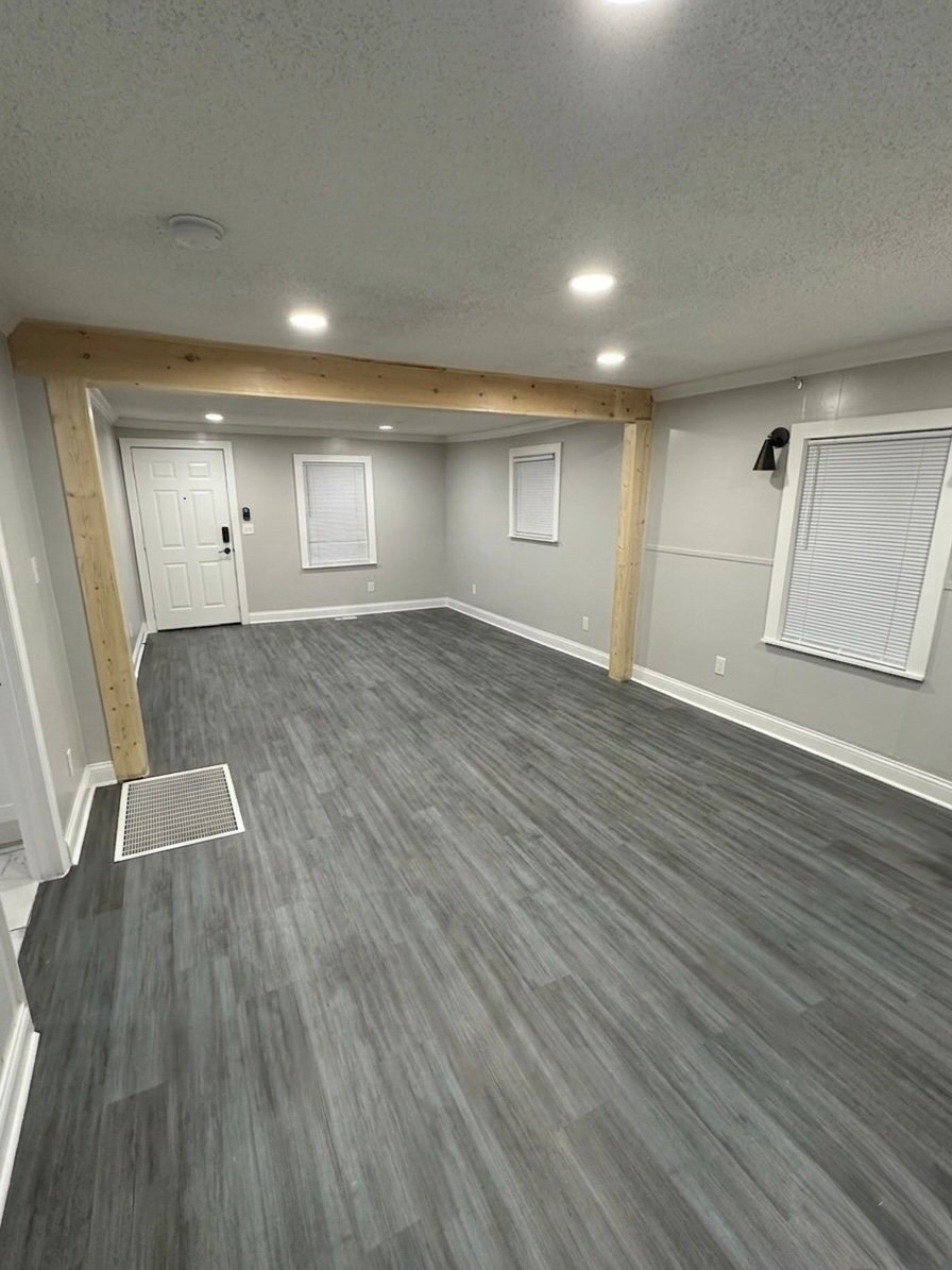 Building Photo - 609 Ledford St