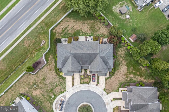 Building Photo - 1450 Hidden Meadow Ln