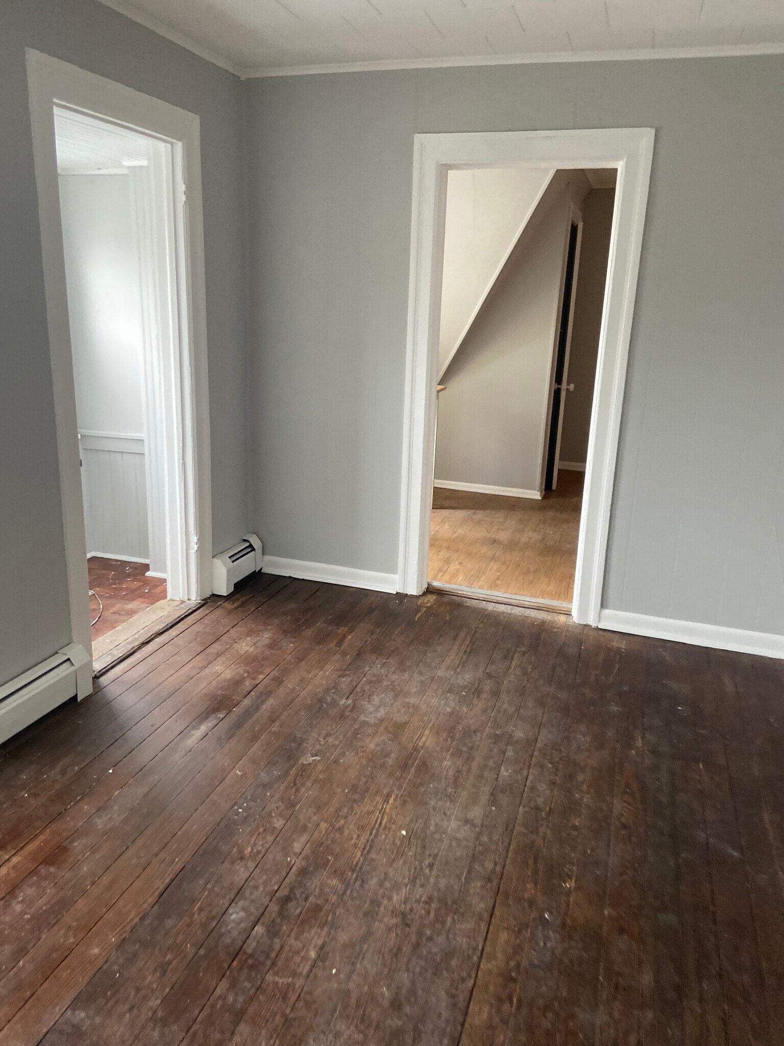 Building Photo - 107 Church St