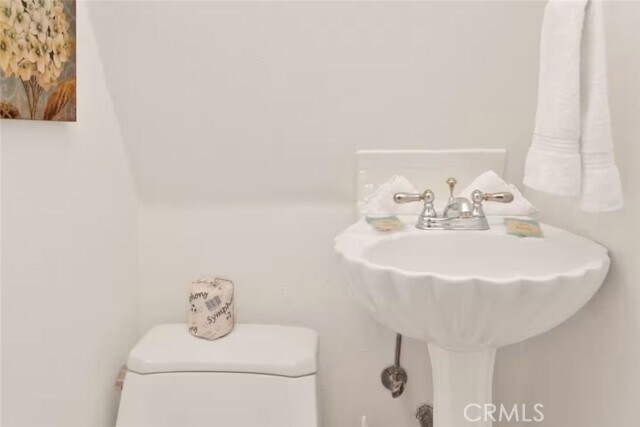 Building Photo - 1033 Wendy Ave