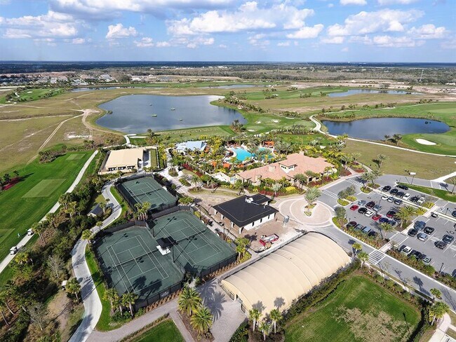 Building Photo - 13609 Messina Loop