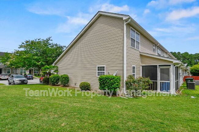 Building Photo - 412 Truman Dr
