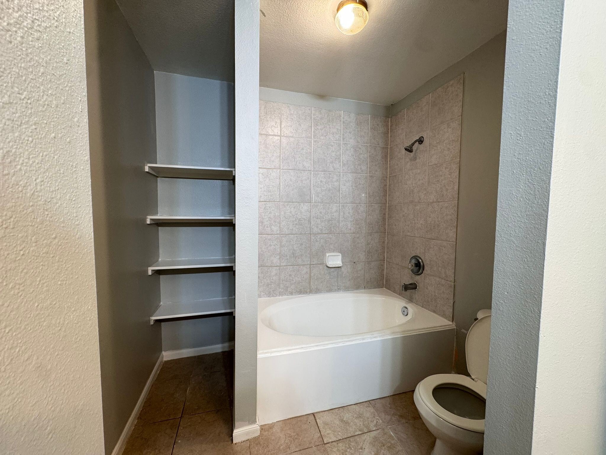 Building Photo - 6427 Waldron Dr