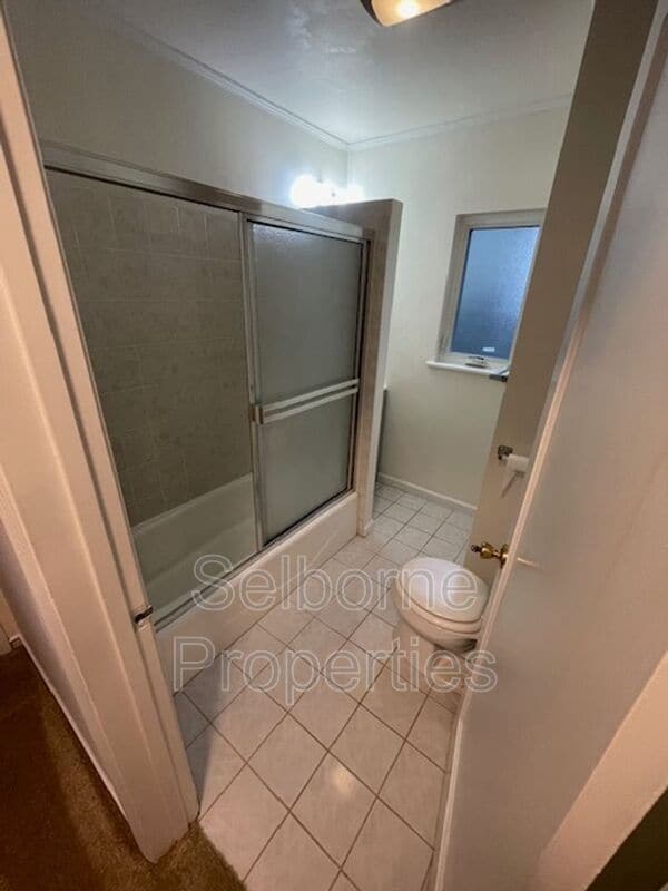 Building Photo - 624 Valle Vista Ave