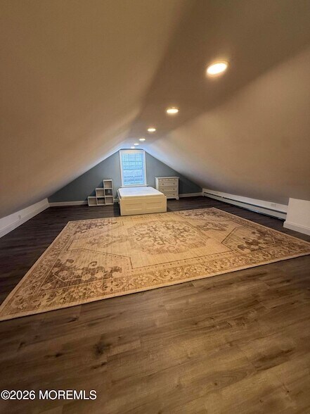 Building Photo - 67 5th St