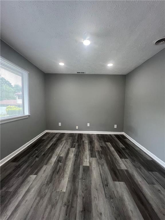Building Photo - 3888 Mulkey Cir SW