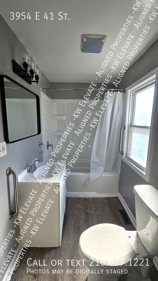 Building Photo - 3954 E 41st St