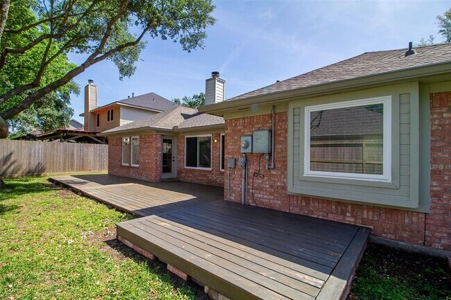 Building Photo - 2918 Abbey Field Dr