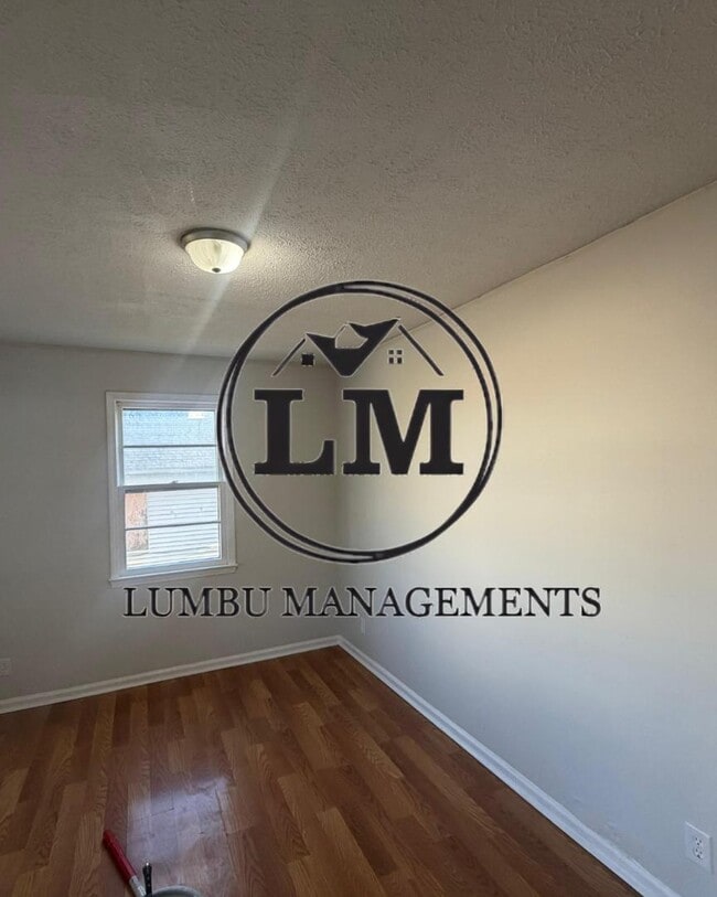 Building Photo - 1131 Stokes St