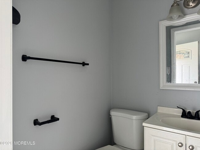 Building Photo - 660 Tara Dr