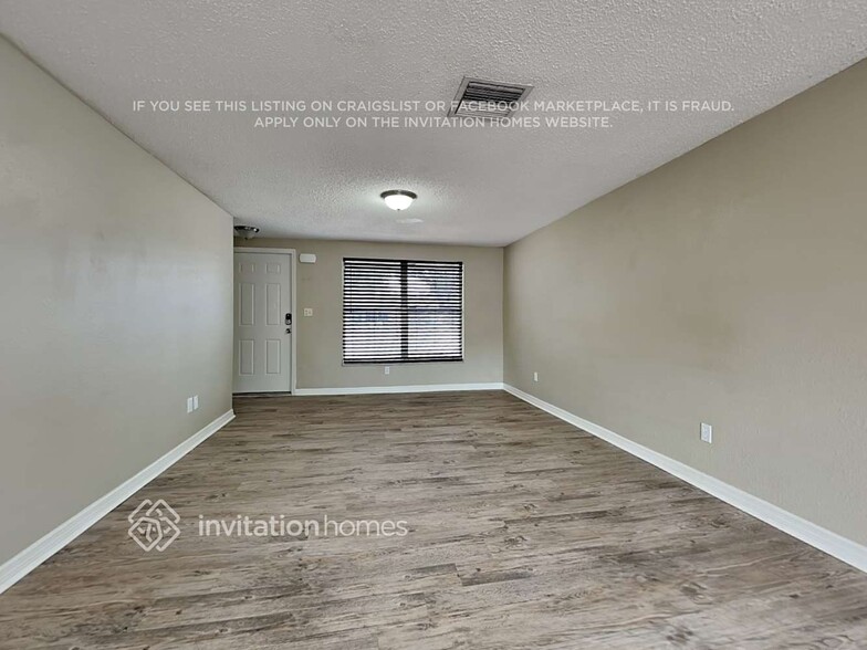 Building Photo - 614 Highview Cir S