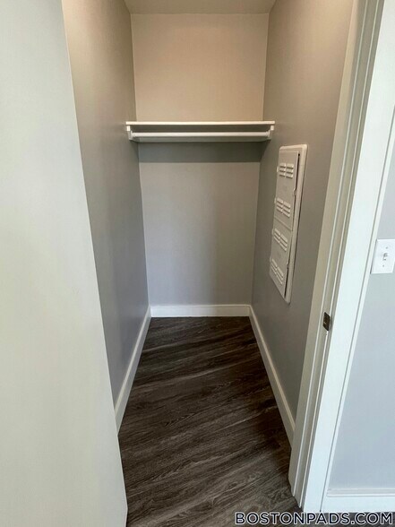 Building Photo - 23 Central Ave