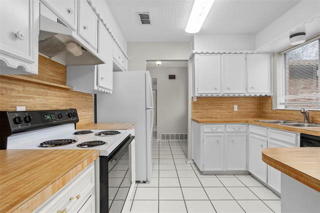 Building Photo - 1024 Edgewood Trail