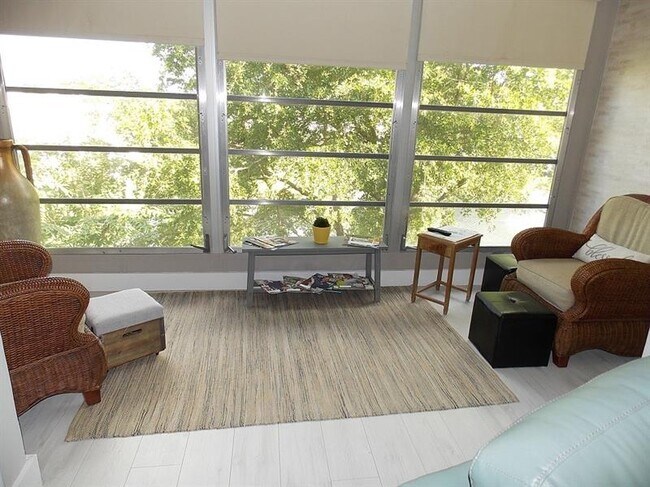 Building Photo - 1701 Andros Isle