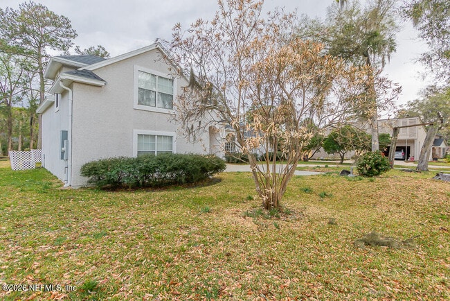 Building Photo - 5466 River Trail Rd N