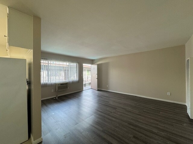 Building Photo - 4100 Arch Dr