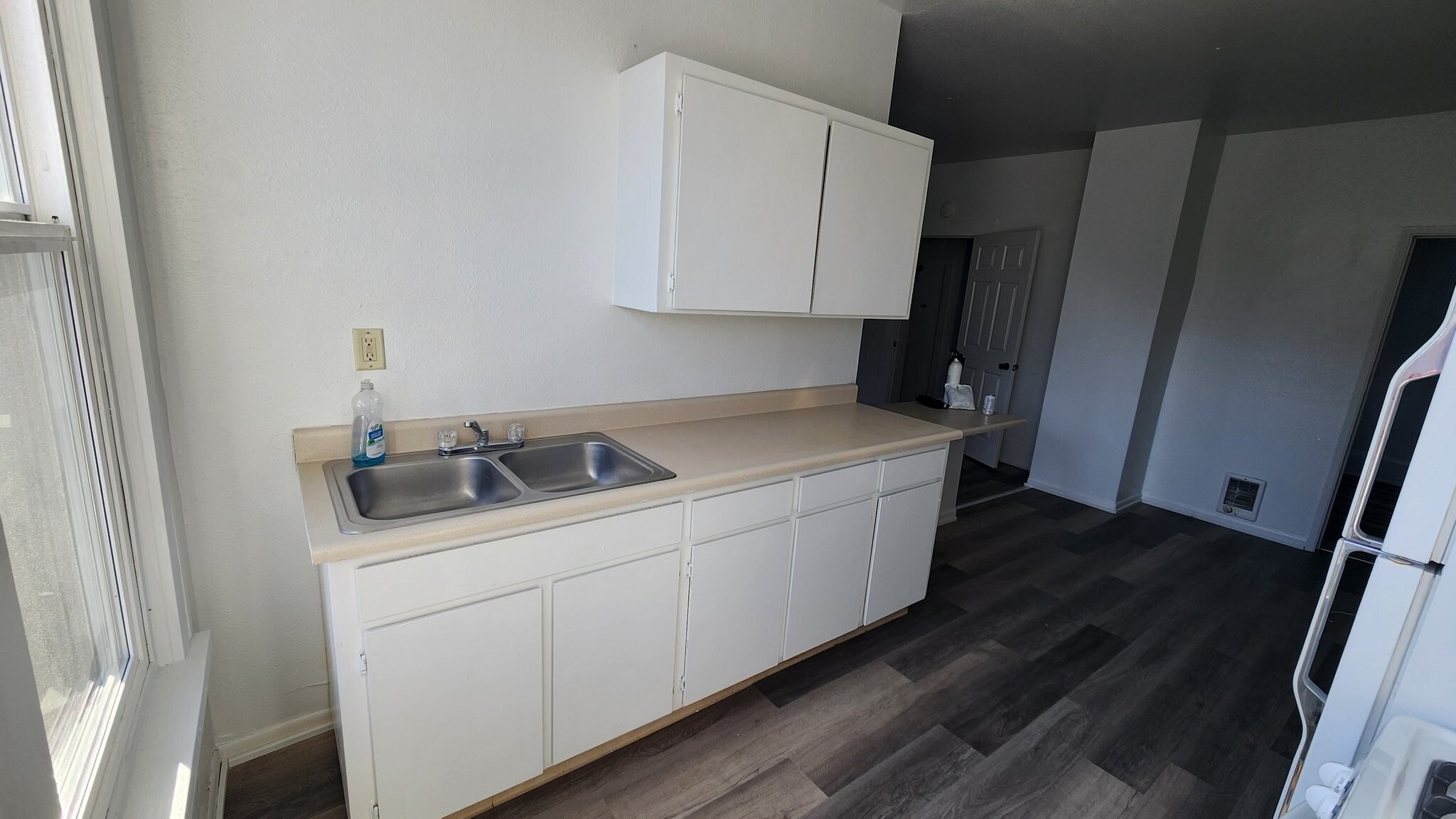 Building Photo - 815 G St
