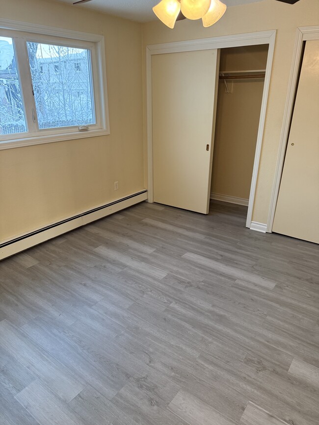 Building Photo - 660 Fairbanks St