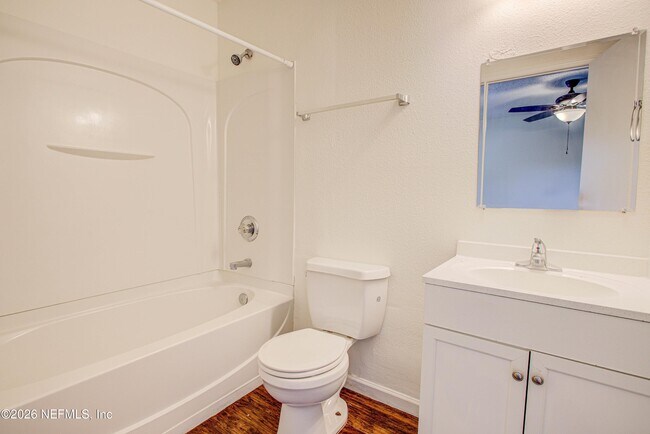 Building Photo - 930 Wynfield Cir