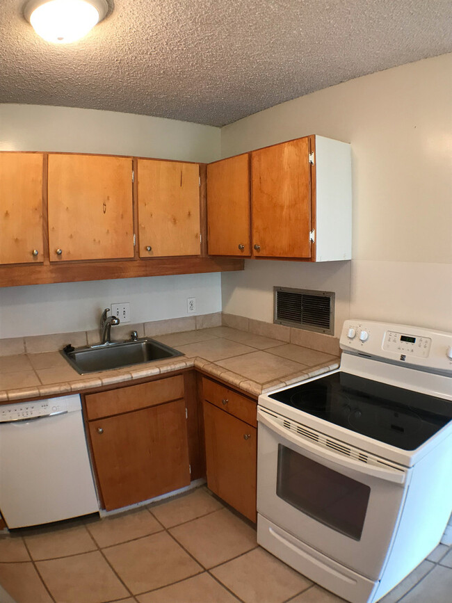 Building Photo - 258NEW