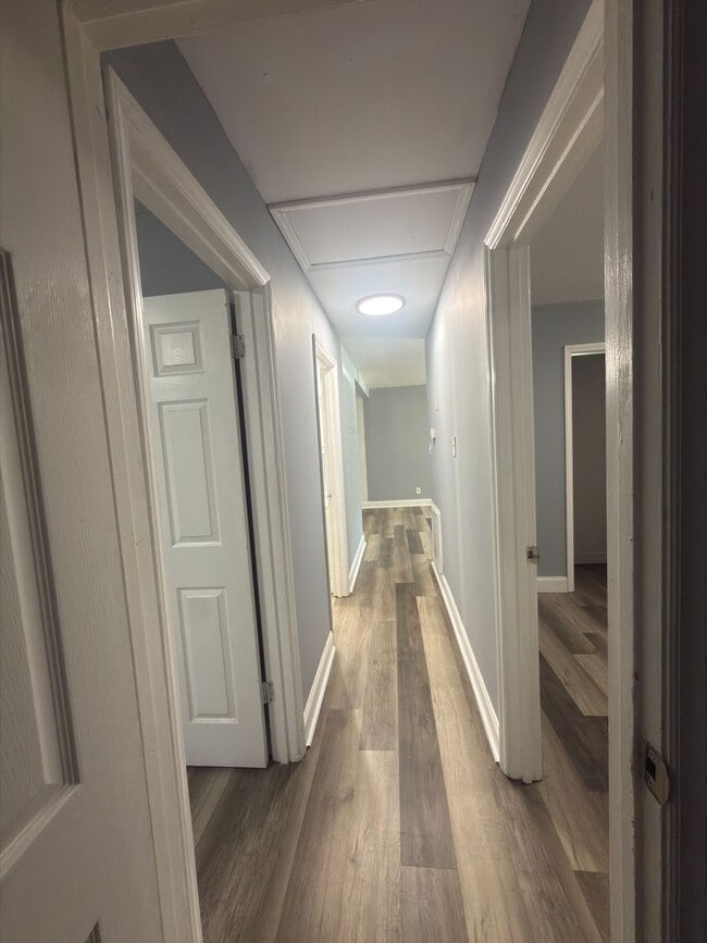 Building Photo - Coming soon!! 3 Bedroom 1 Bath