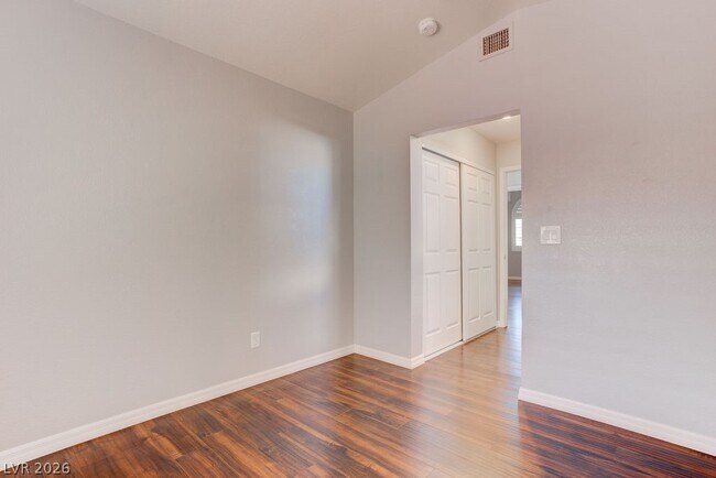 Building Photo - 7044 Morales Cir