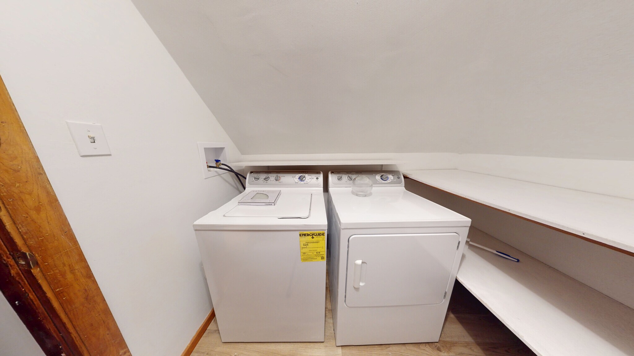 Building Photo - 66 Sagamore Ave