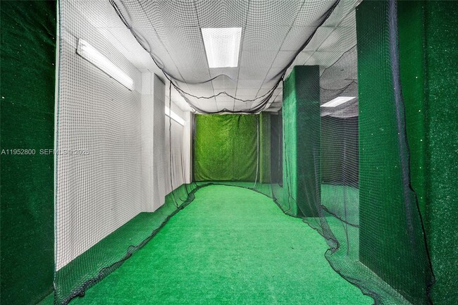 Building Photo - 2201 S Ocean Dr