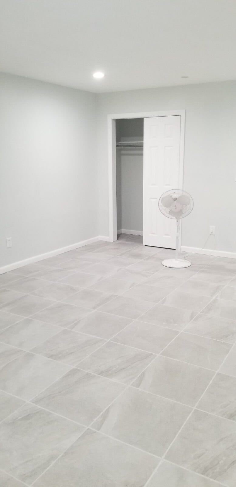 Building Photo - 307 College Dr