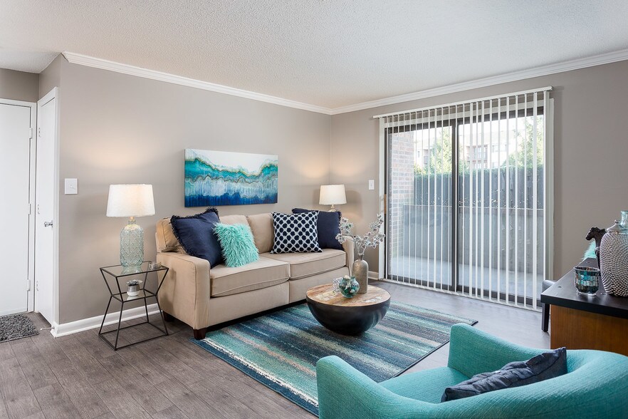 Colt's Crossing Apartments 159 Elkhorn Meadows Dr KY 40324