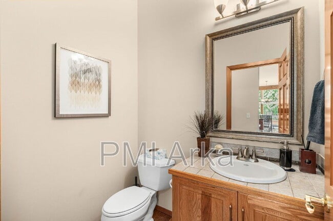 Building Photo - 19703 SE 128th Way