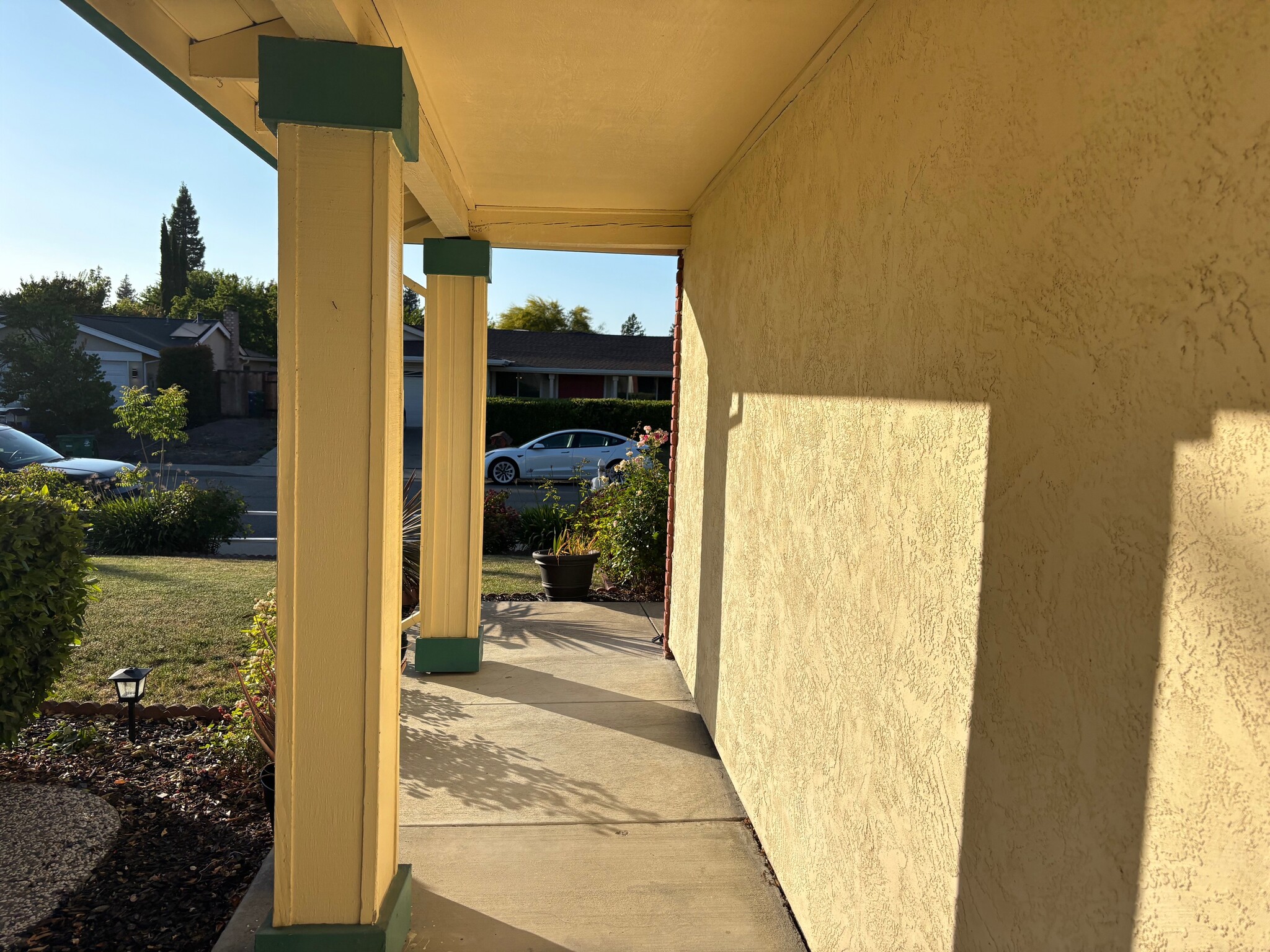 Building Photo - 3156 Christopher Way