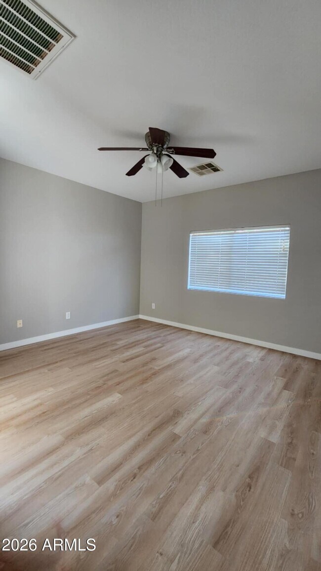 Building Photo - 41393 W Capistrano Dr