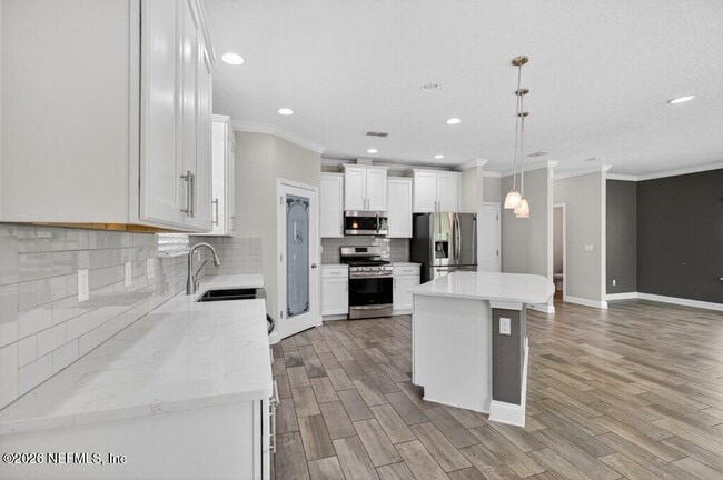 Building Photo - 4824 Red Egret Dr