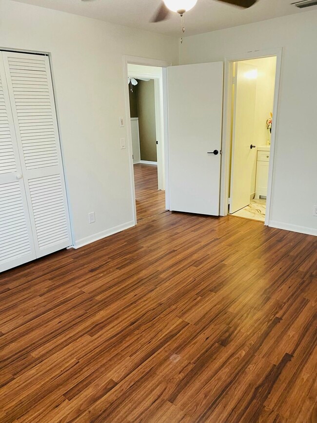 Building Photo - 3119 Tropical Trail