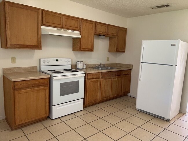 Building Photo - 1504 Indian Trail