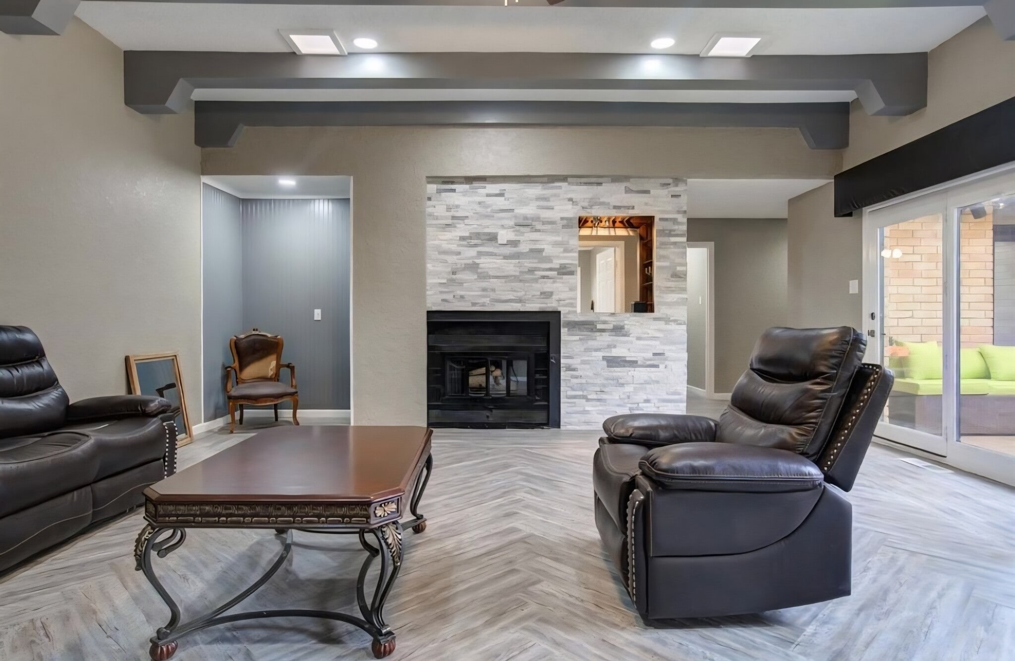 Building Photo - 306 Vale Ave